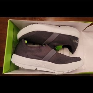 Oofos fibre low white/slate purple